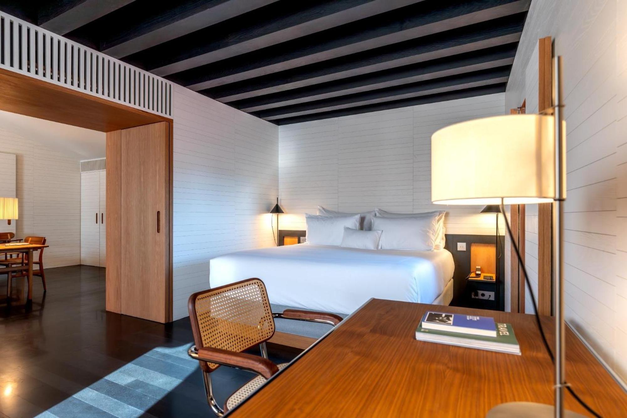 Atrio Hotel Caces Kültér fotó